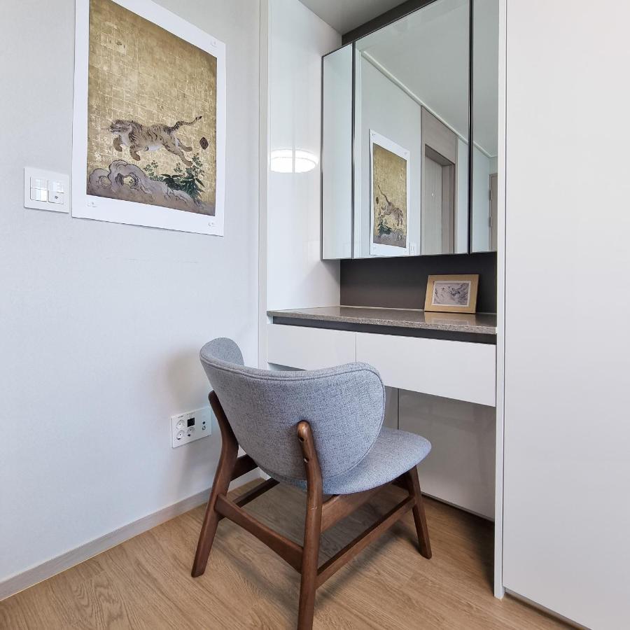 Humphreys 2 Min Vintage Korean Room Пхёнтхэк Экстерьер фото